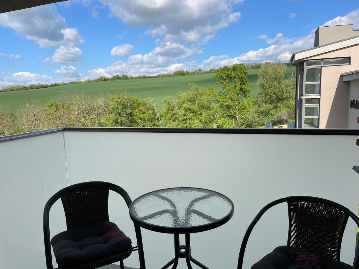 Apartman Flower Подгайска Экстерьер фото